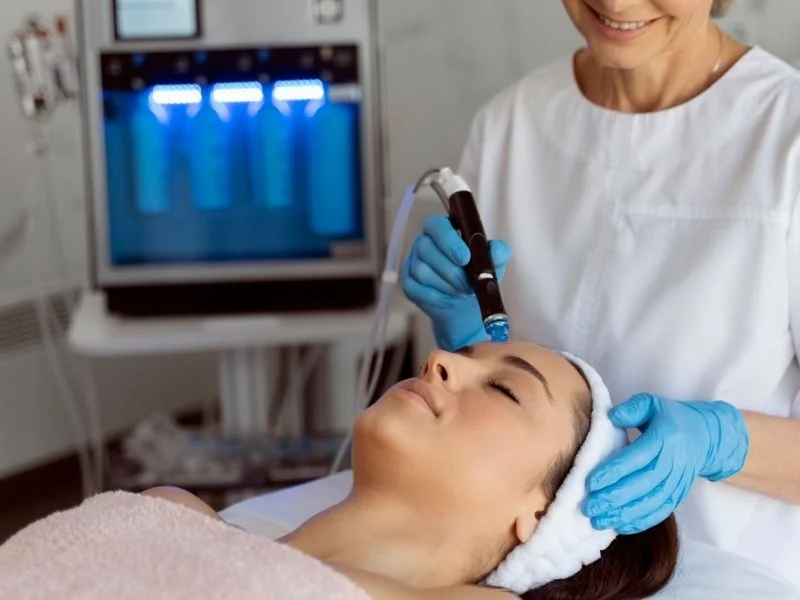 🩺 Best Dermatologist in Noida – Expert Skin, Hair & Cosmetic Care